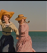 Little_Women_2019_1080p_BluRay_09941.jpg
