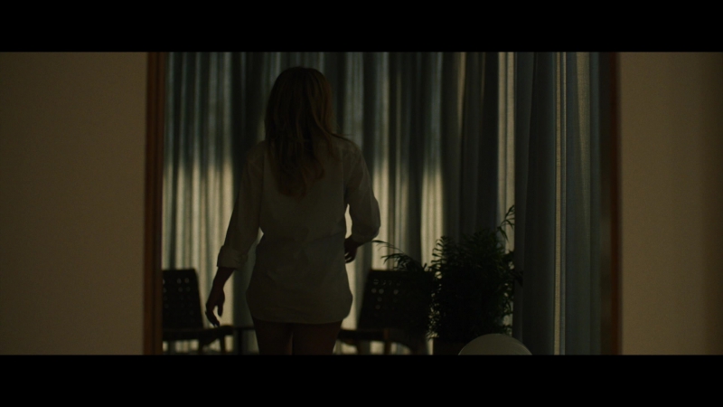 Dont_Worry_Darling_2022_1080p_BluRay__00863.jpg