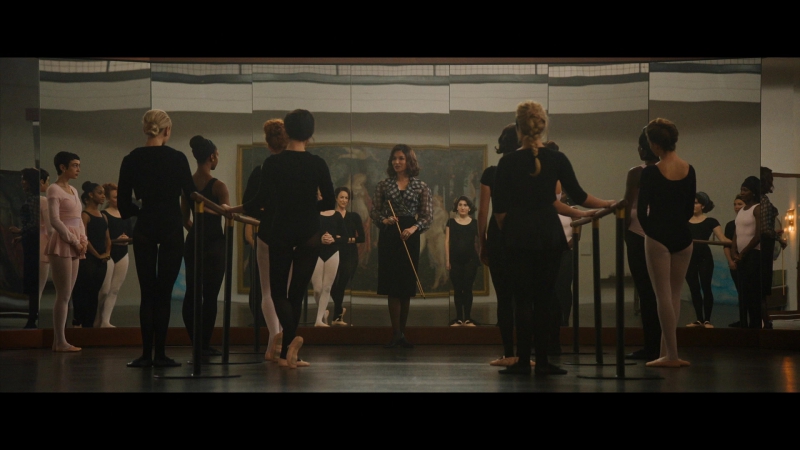 Dont_Worry_Darling_2022_1080p_BluRay__01084.jpg