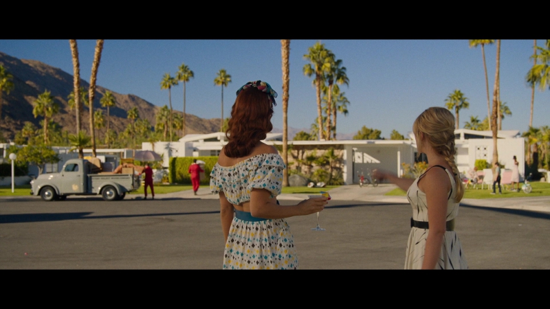 Dont_Worry_Darling_2022_1080p_BluRay__01299.jpg