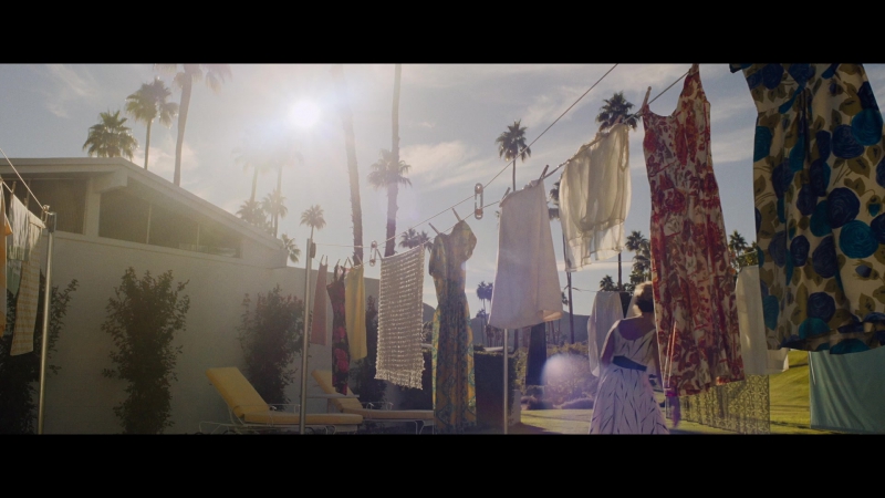 Dont_Worry_Darling_2022_1080p_BluRay__01399.jpg