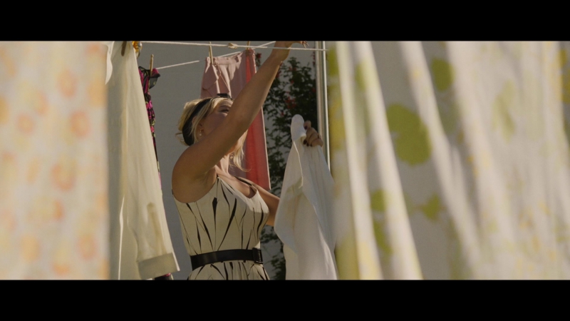 Dont_Worry_Darling_2022_1080p_BluRay__01417.jpg