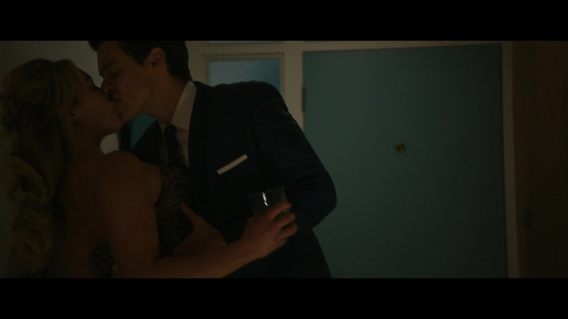 Dont_Worry_Darling_2022_1080p_BluRay__01744.jpg