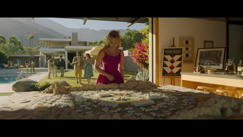 Dont_Worry_Darling_2022_1080p_BluRay__02114.jpg