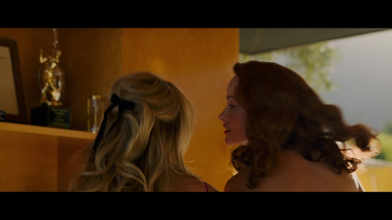 Dont_Worry_Darling_2022_1080p_BluRay__02184.jpg