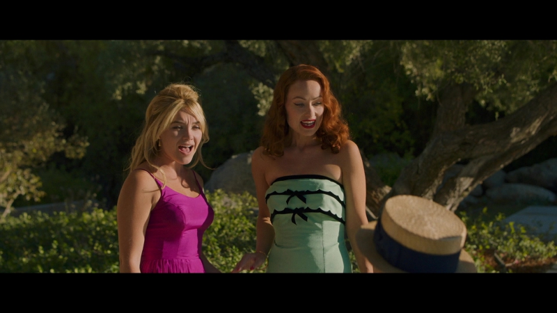 Dont_Worry_Darling_2022_1080p_BluRay__02202.jpg