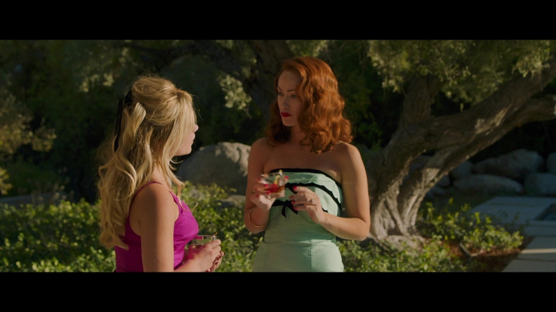 Dont_Worry_Darling_2022_1080p_BluRay__02249.jpg