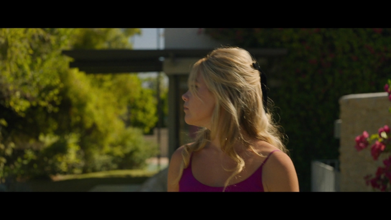 Dont_Worry_Darling_2022_1080p_BluRay__03117.jpg