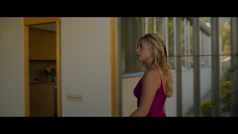 Dont_Worry_Darling_2022_1080p_BluRay__03198.jpg