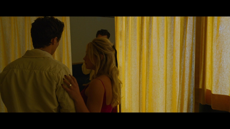 Dont_Worry_Darling_2022_1080p_BluRay__03255.jpg