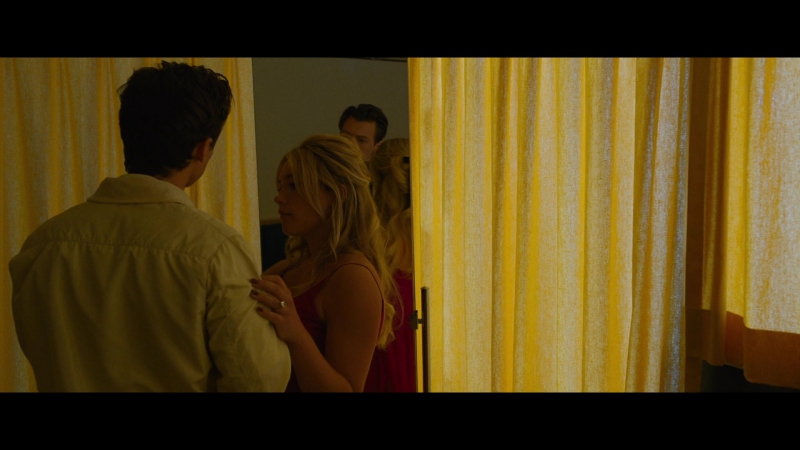 Dont_Worry_Darling_2022_1080p_BluRay__03256.jpg
