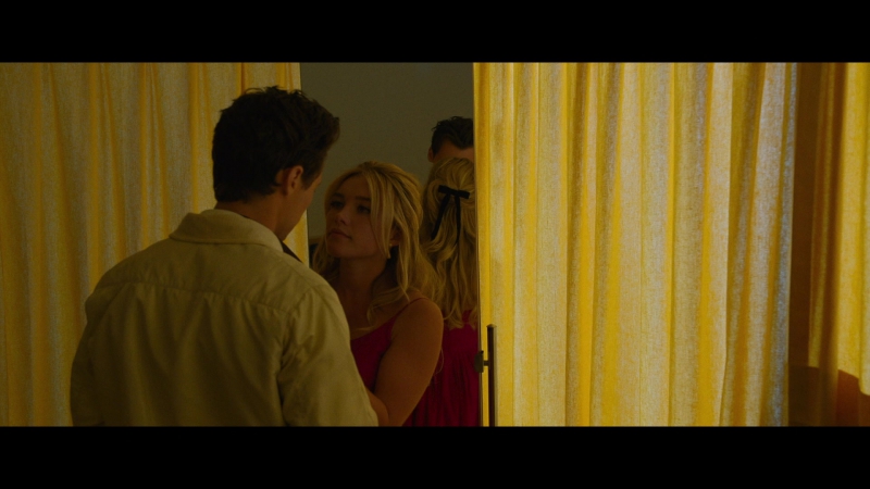 Dont_Worry_Darling_2022_1080p_BluRay__03271.jpg
