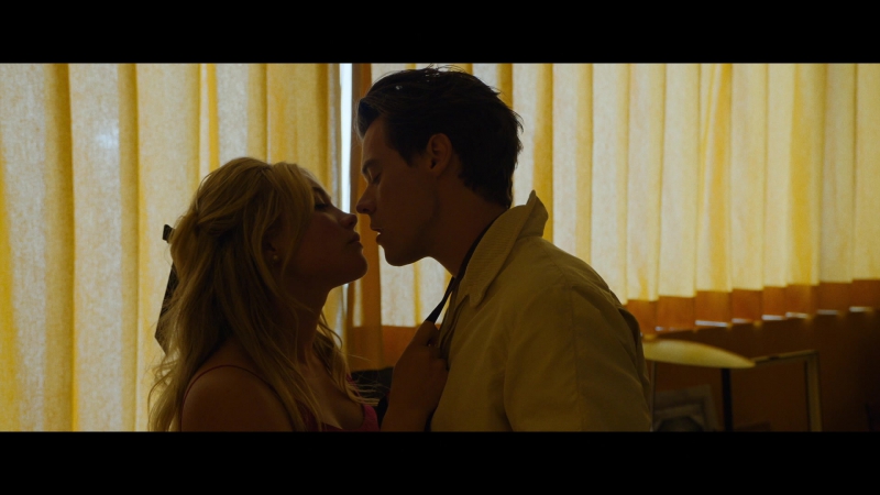 Dont_Worry_Darling_2022_1080p_BluRay__03283.jpg