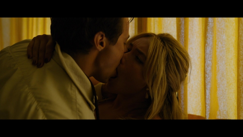 Dont_Worry_Darling_2022_1080p_BluRay__03365.jpg