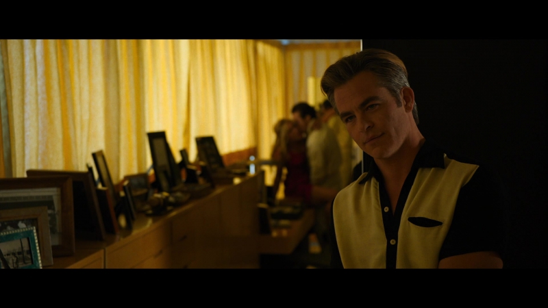 Dont_Worry_Darling_2022_1080p_BluRay__03403.jpg