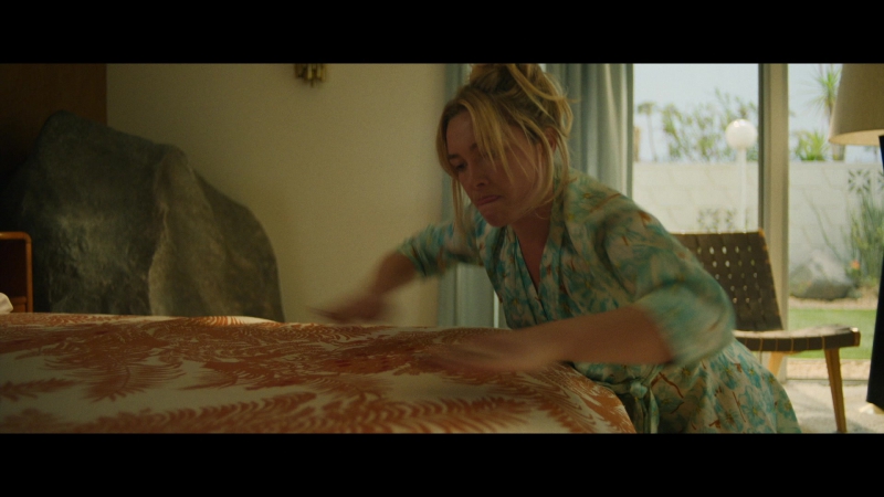 Dont_Worry_Darling_2022_1080p_BluRay__03974.jpg