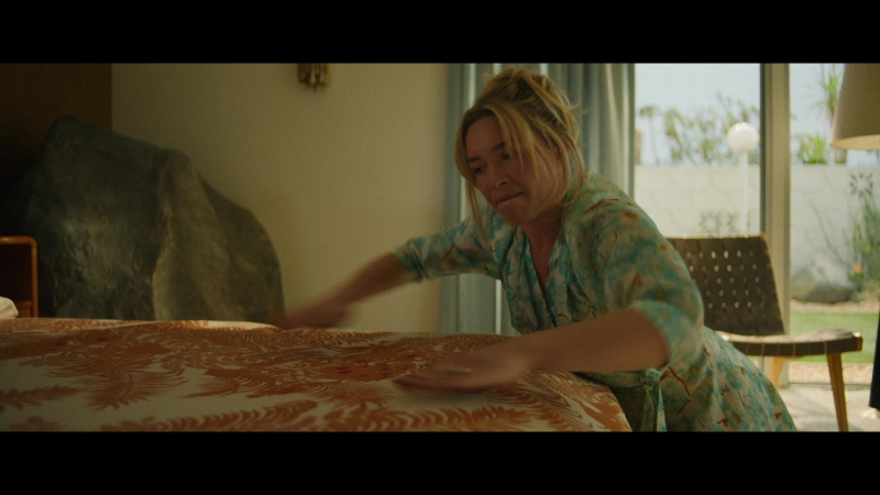Dont_Worry_Darling_2022_1080p_BluRay__03975.jpg