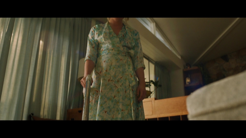 Dont_Worry_Darling_2022_1080p_BluRay__04004.jpg