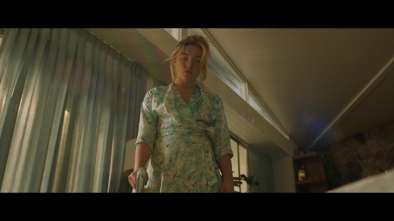 Dont_Worry_Darling_2022_1080p_BluRay__04010.jpg