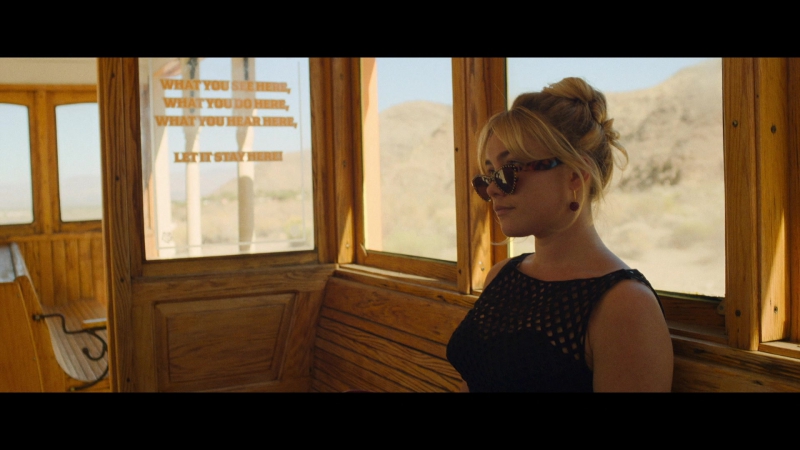 Dont_Worry_Darling_2022_1080p_BluRay__04030.jpg