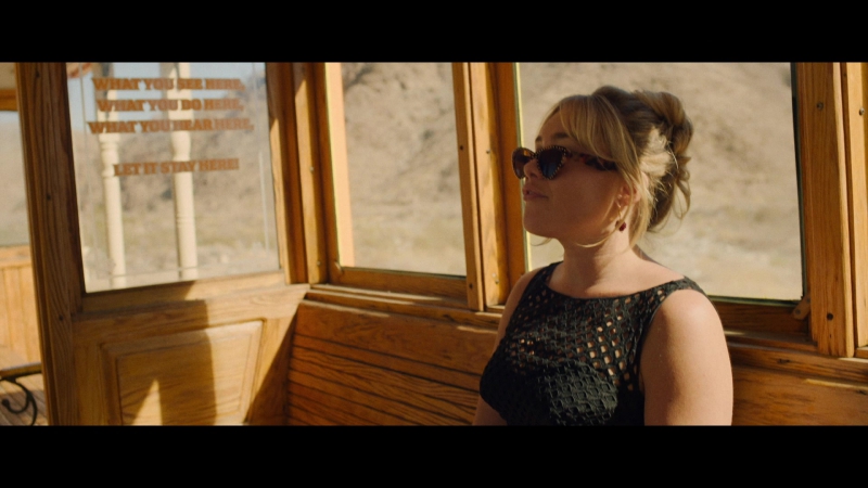 Dont_Worry_Darling_2022_1080p_BluRay__04135.jpg
