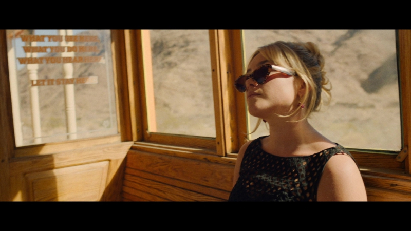 Dont_Worry_Darling_2022_1080p_BluRay__04149.jpg