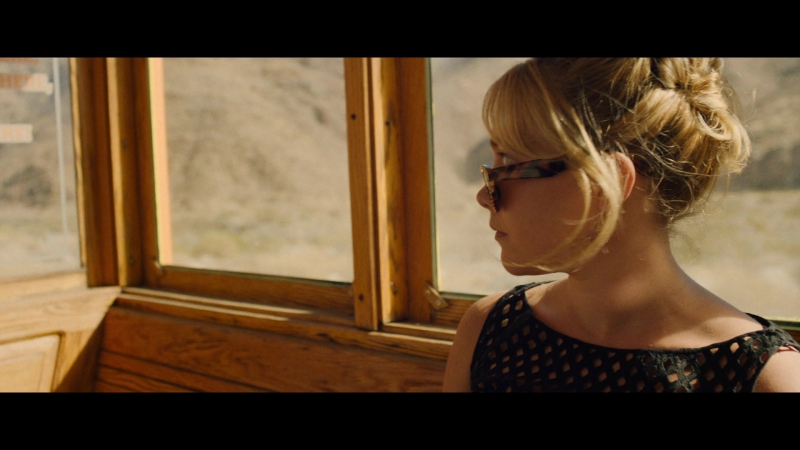 Dont_Worry_Darling_2022_1080p_BluRay__04158.jpg