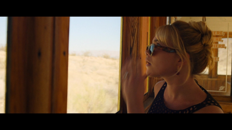 Dont_Worry_Darling_2022_1080p_BluRay__04203.jpg