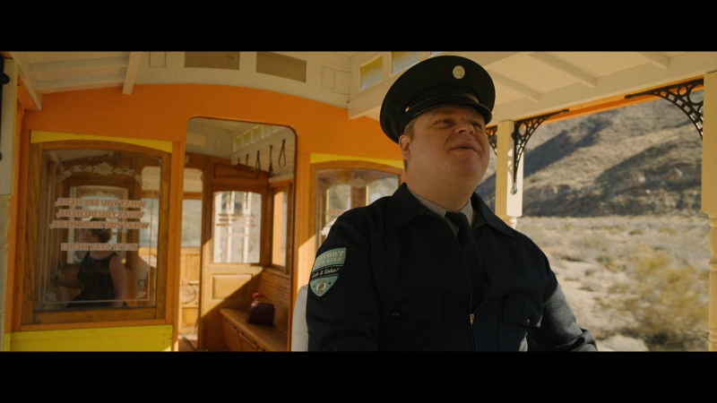 Dont_Worry_Darling_2022_1080p_BluRay__04225.jpg
