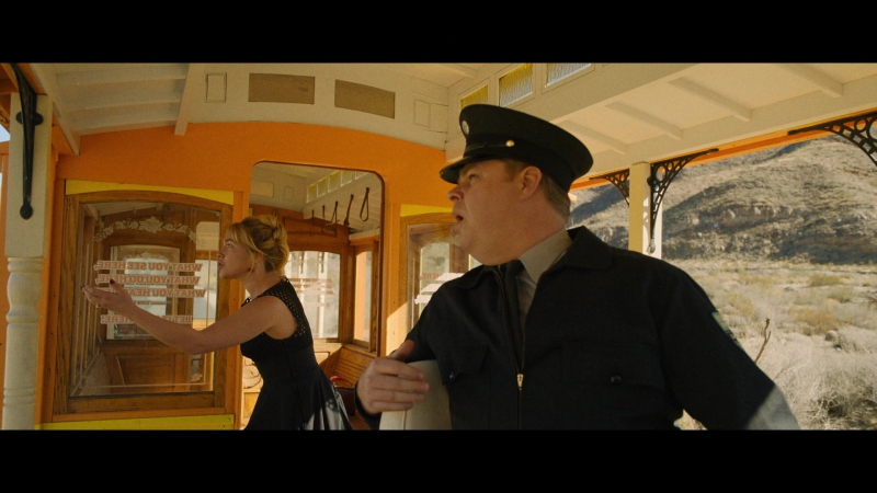 Dont_Worry_Darling_2022_1080p_BluRay__04262.jpg