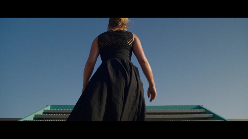 Dont_Worry_Darling_2022_1080p_BluRay__04605.jpg