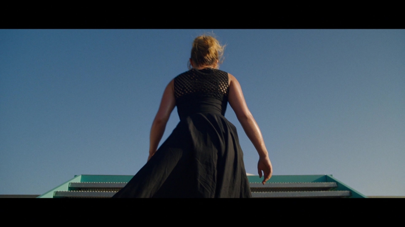 Dont_Worry_Darling_2022_1080p_BluRay__04606.jpg