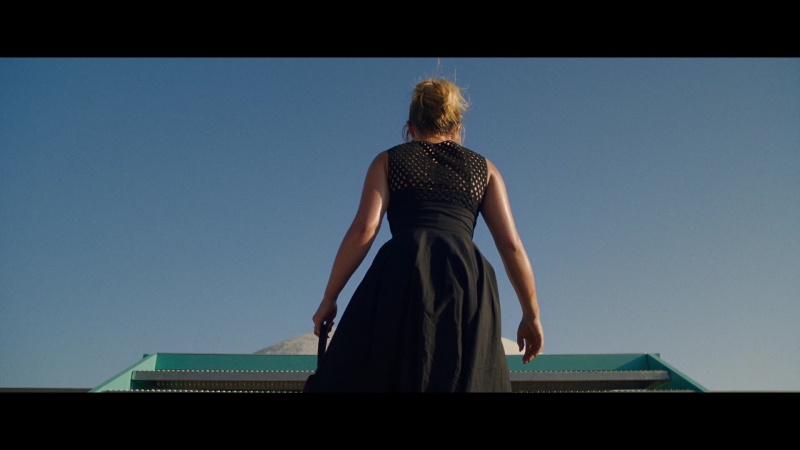 Dont_Worry_Darling_2022_1080p_BluRay__04608.jpg