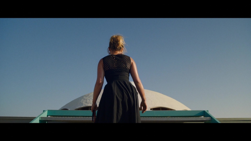 Dont_Worry_Darling_2022_1080p_BluRay__04613.jpg