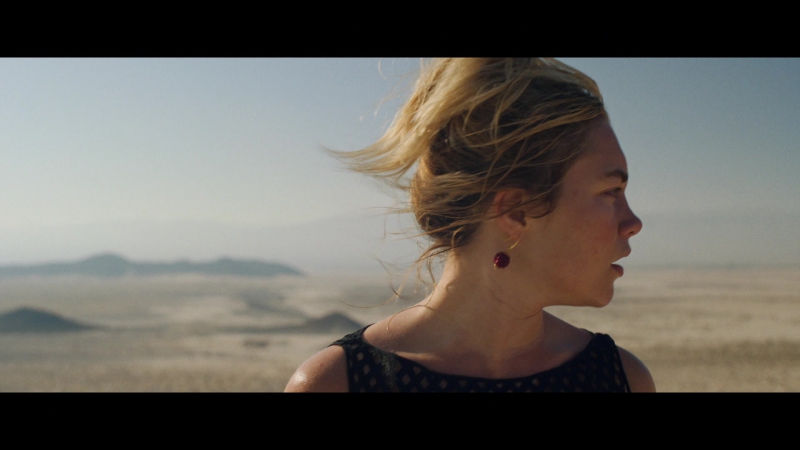 Dont_Worry_Darling_2022_1080p_BluRay__04662.jpg