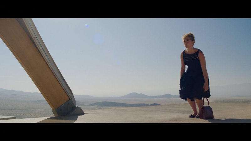Dont_Worry_Darling_2022_1080p_BluRay__04689.jpg