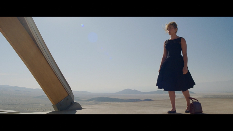 Dont_Worry_Darling_2022_1080p_BluRay__04699.jpg
