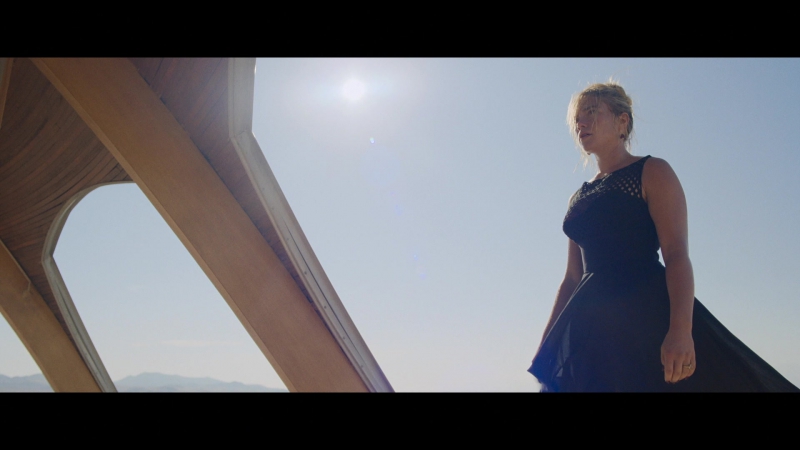 Dont_Worry_Darling_2022_1080p_BluRay__04716.jpg