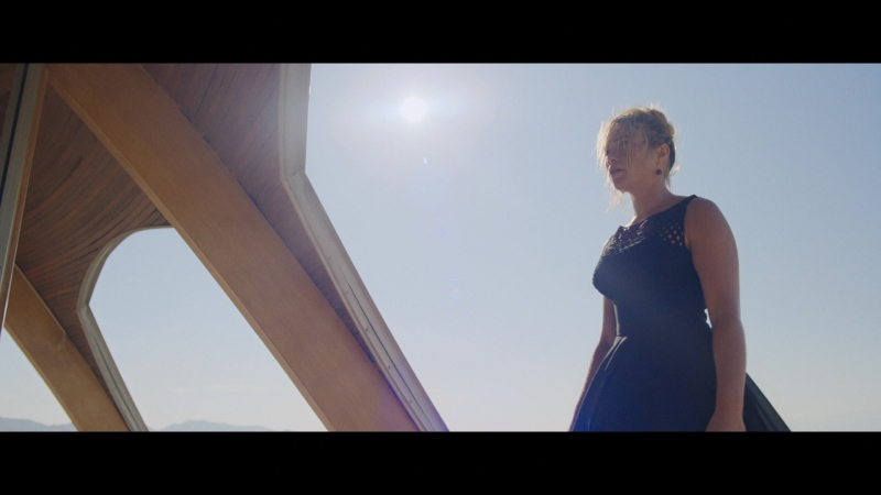 Dont_Worry_Darling_2022_1080p_BluRay__04719.jpg