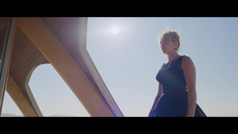 Dont_Worry_Darling_2022_1080p_BluRay__04720.jpg