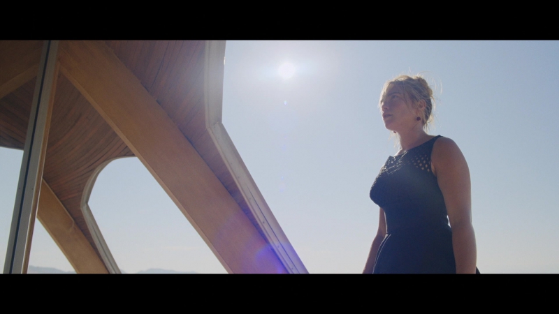 Dont_Worry_Darling_2022_1080p_BluRay__04722.jpg