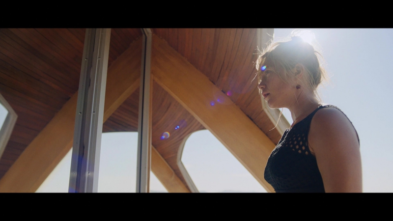 Dont_Worry_Darling_2022_1080p_BluRay__04737.jpg