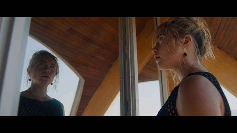 Dont_Worry_Darling_2022_1080p_BluRay__04762.jpg