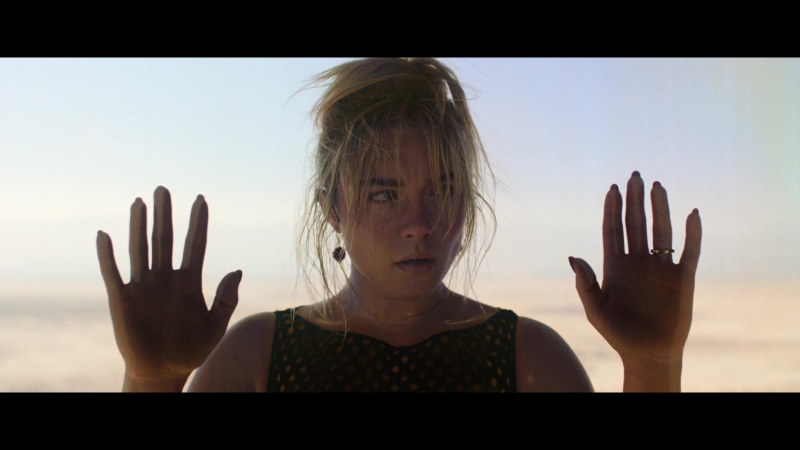 Dont_Worry_Darling_2022_1080p_BluRay__04804.jpg
