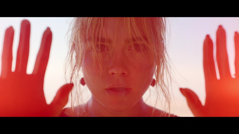Dont_Worry_Darling_2022_1080p_BluRay__04851.jpg