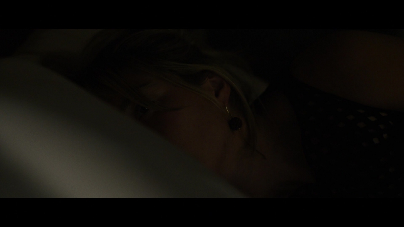 Dont_Worry_Darling_2022_1080p_BluRay__05022.jpg