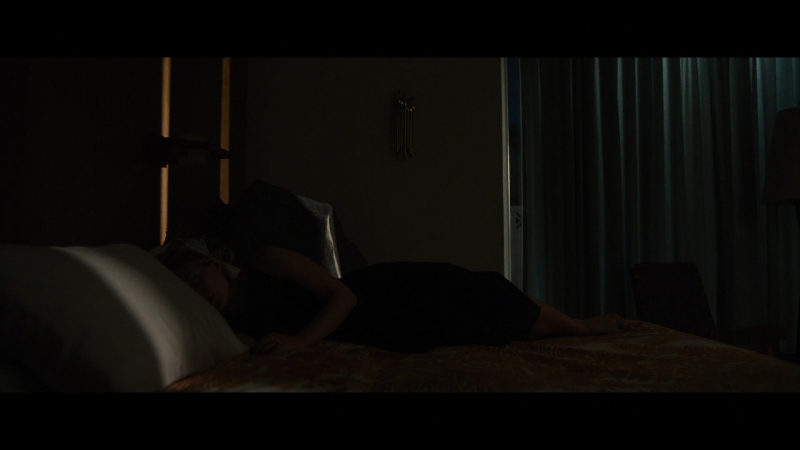Dont_Worry_Darling_2022_1080p_BluRay__05032.jpg