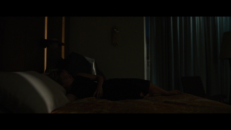 Dont_Worry_Darling_2022_1080p_BluRay__05044.jpg
