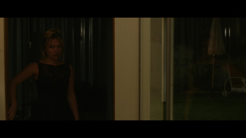 Dont_Worry_Darling_2022_1080p_BluRay__05114.jpg