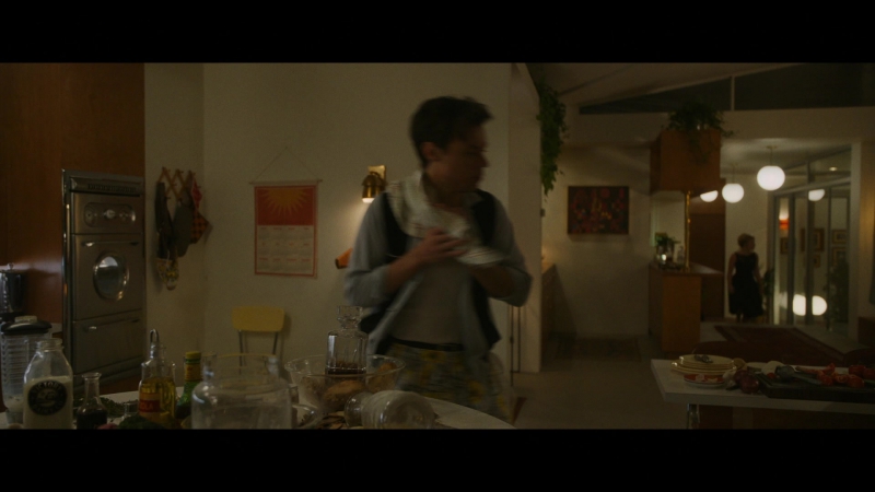 Dont_Worry_Darling_2022_1080p_BluRay__05159.jpg